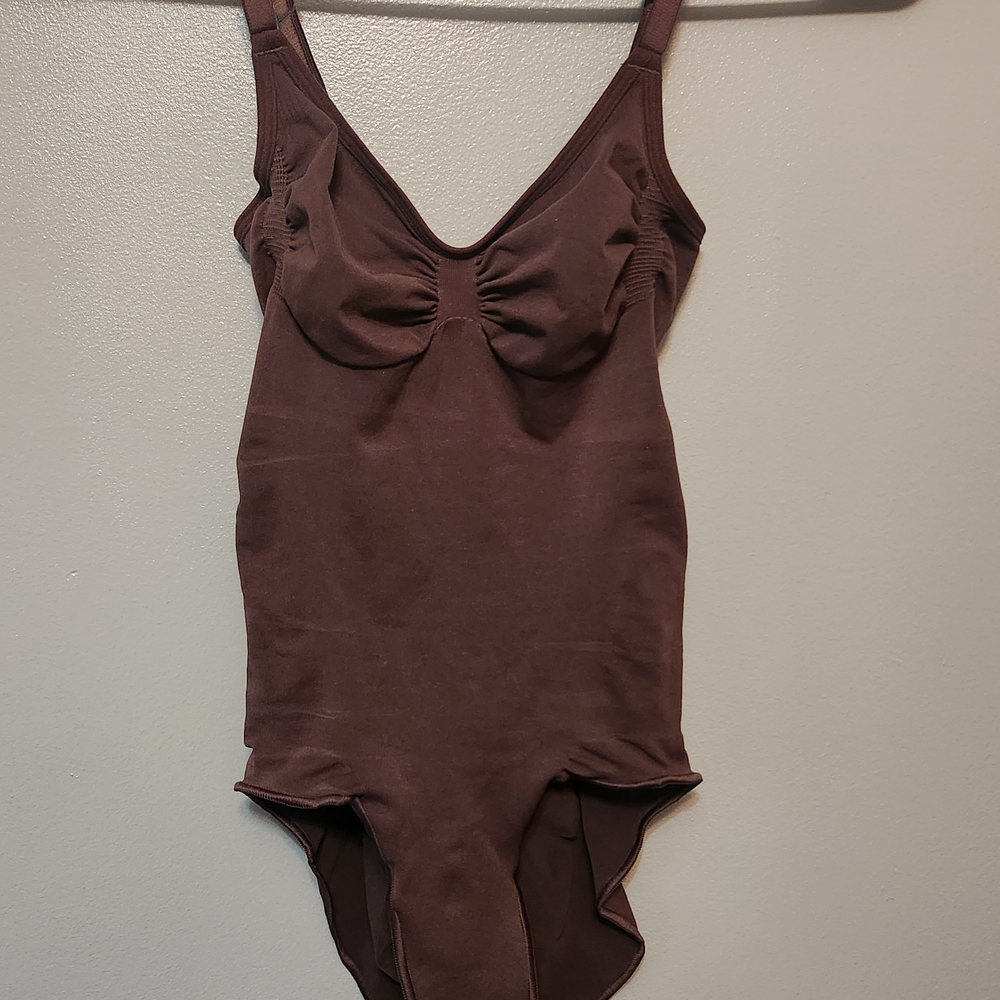 Skims Cocoa Solutionwear Seamless Sculpt Brief Bodysuit M